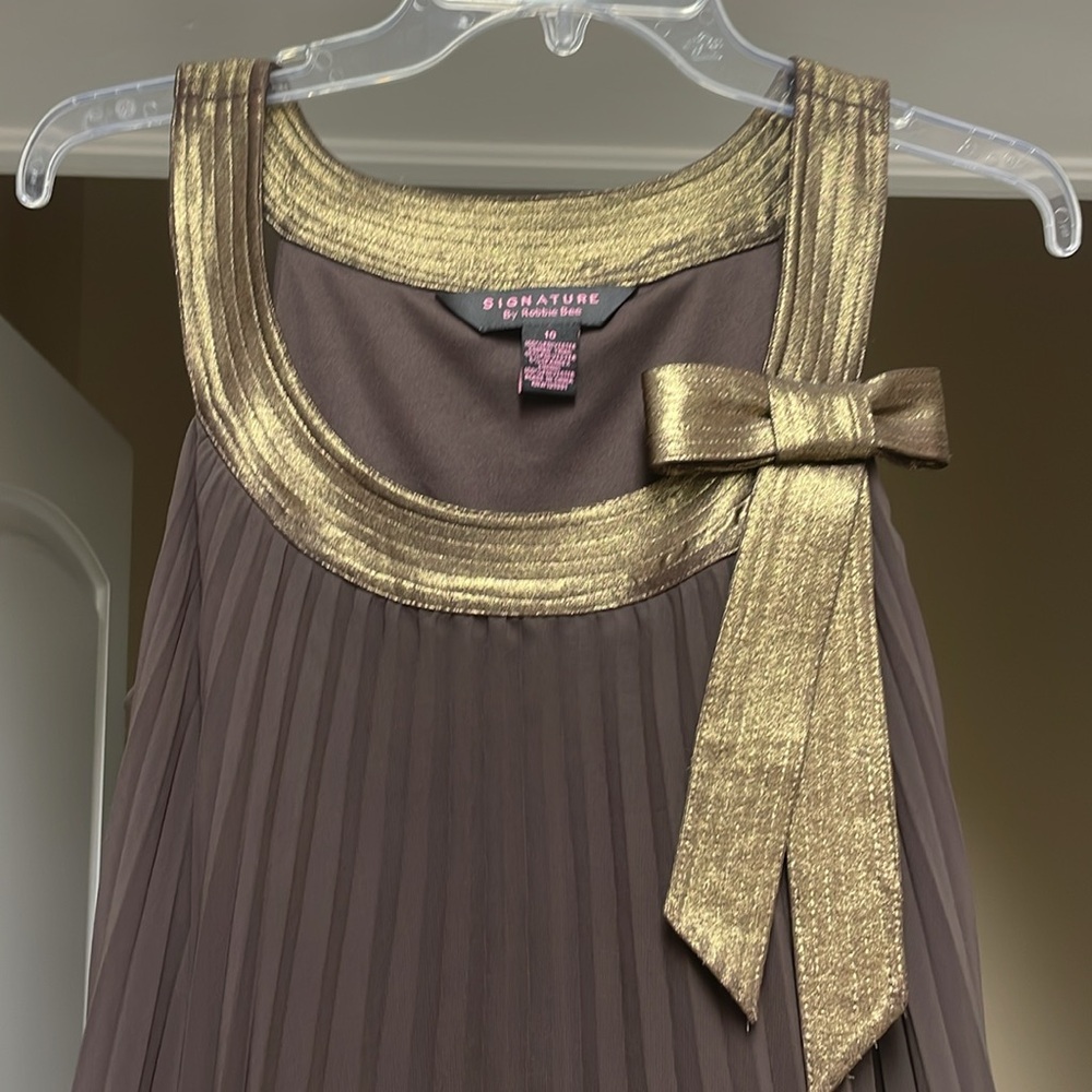 New SIGNATURE by Robbie Bee Dress🤎 - Picture 3 of 15